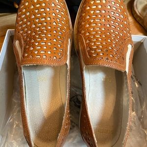 Summit slip on shoes